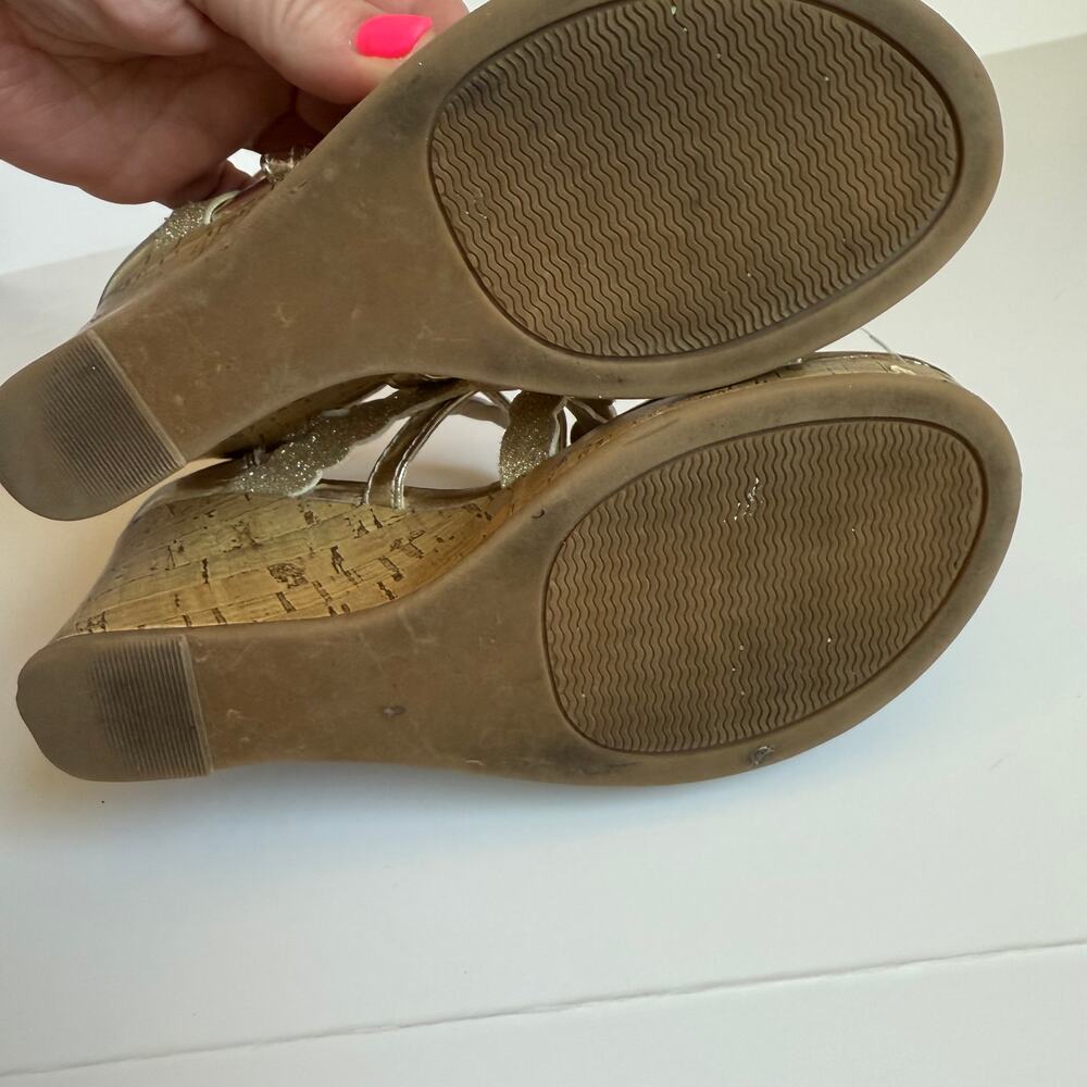 SO Jackfruit Girls Wedge Gold Strappy Sandals - Picture 8 of 9
